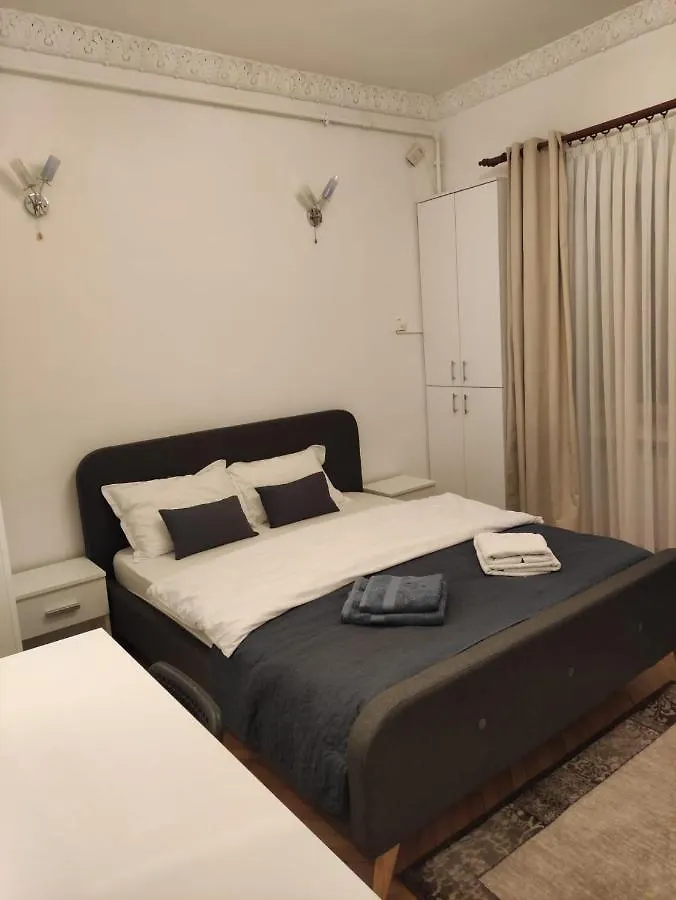 Royal Studio In Old Town Βουκουρέστι Ρουμανία